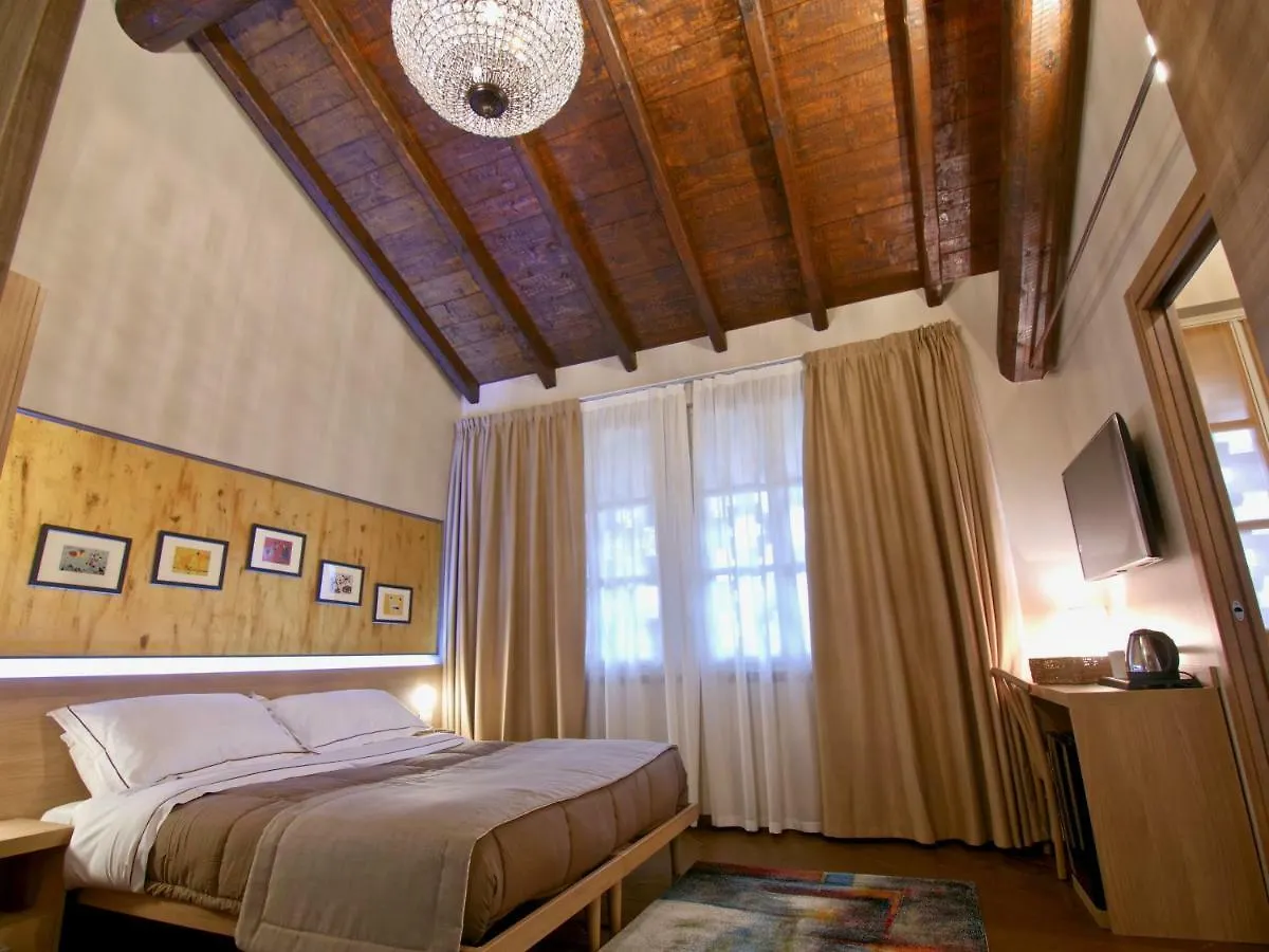 Locanda Papa Nene Osnago Gasthof